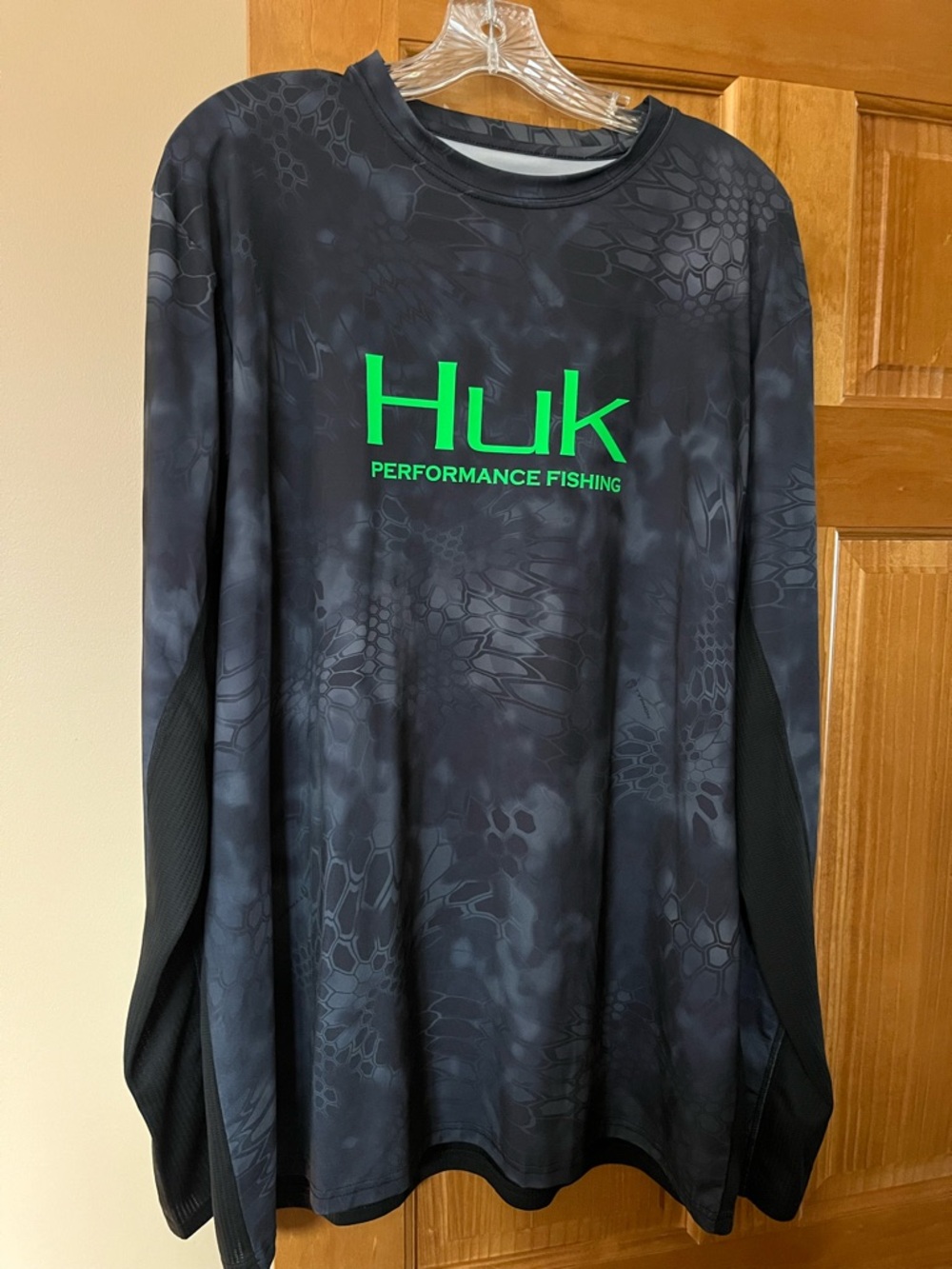 Huk Fishing Jersey, Black